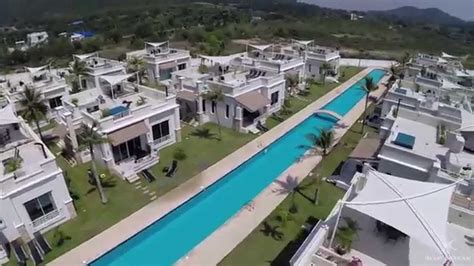 Oriental Beach Pearl Resort .